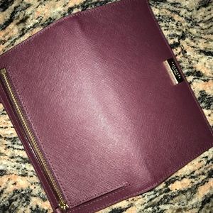 kate spade Bags - Kate spade maroon wallet kate spade Bags - Kate spade maroon wallet